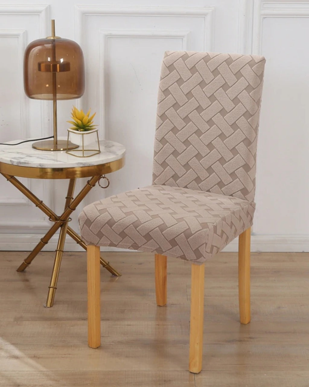 Capa de Cadeira em Jacquard com Elastano Ajustável e Lavável